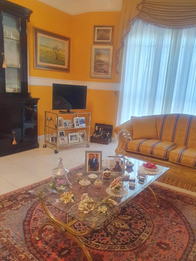Ospitalita Il Noce Bed and Breakfast Brusciano Exteriör bild