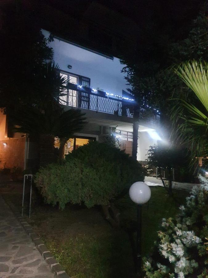 Ospitalita Il Noce Bed and Breakfast Brusciano Exteriör bild