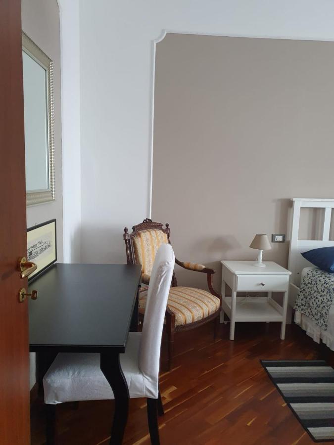 Ospitalita Il Noce Bed and Breakfast Brusciano Exteriör bild
