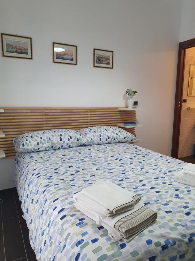 Ospitalita Il Noce Bed and Breakfast Brusciano Exteriör bild