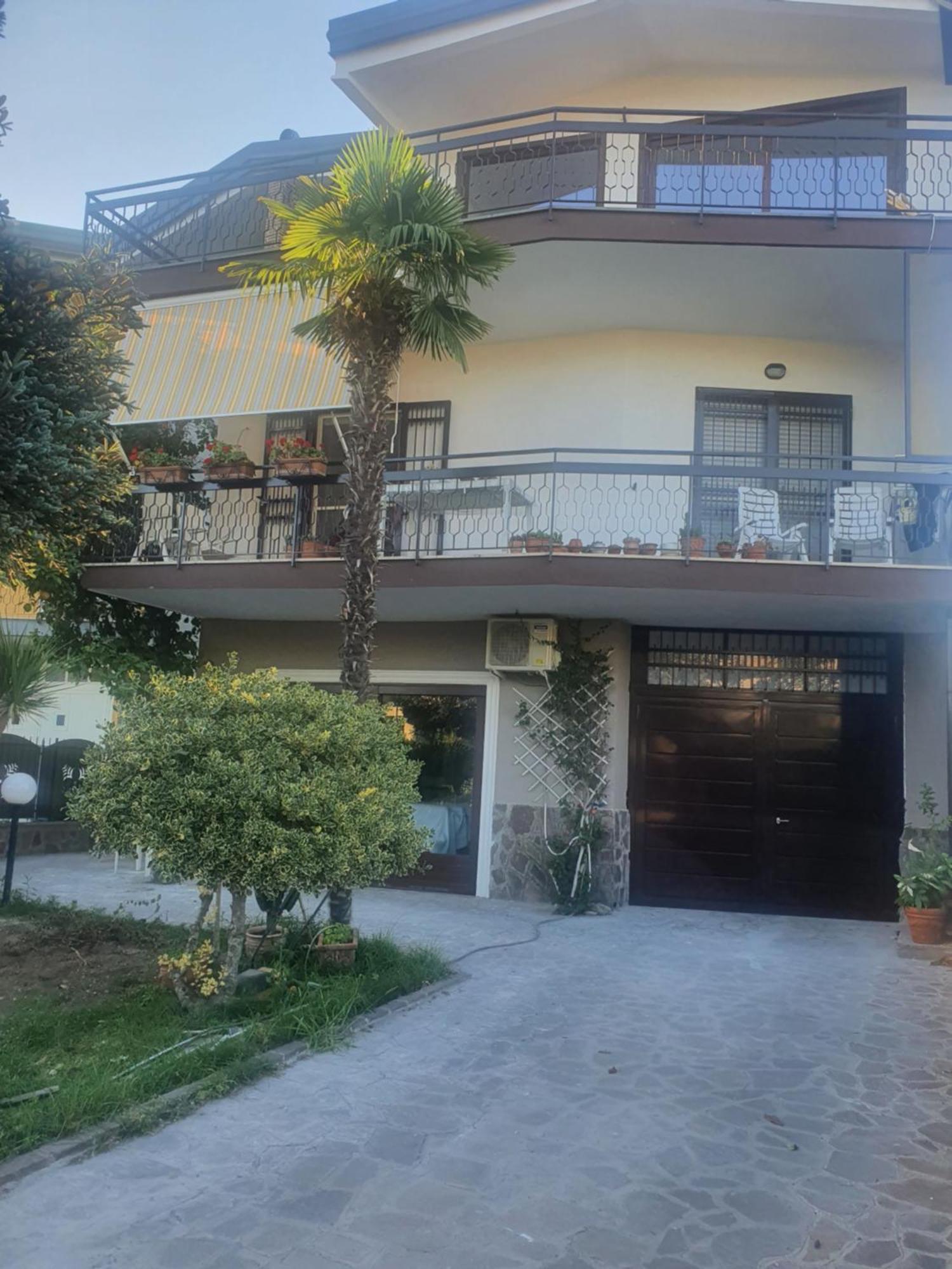 Ospitalita Il Noce Bed and Breakfast Brusciano Exteriör bild